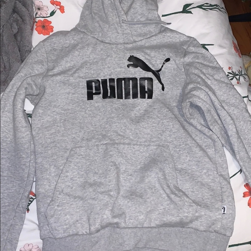 PUMA HOODIE